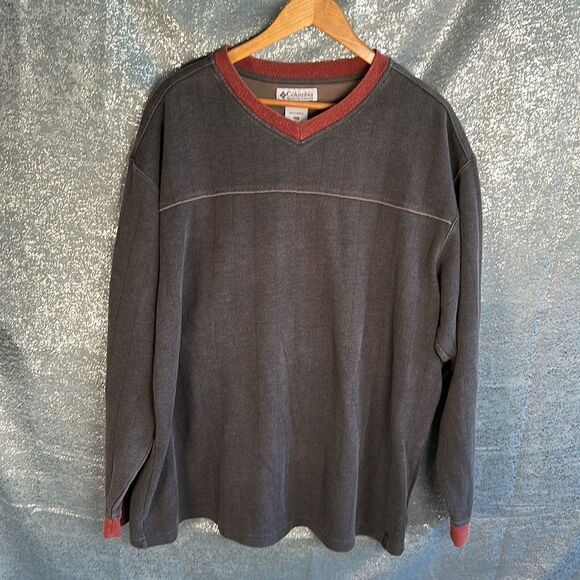 Columbia sweater - Picture 1 of 4